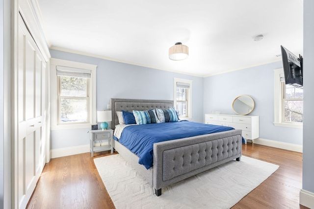 70 Clyde Street 2, Newton, MA 02460