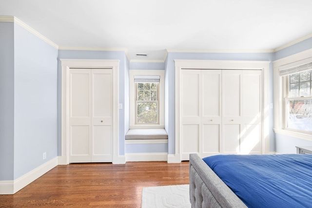 70 Clyde Street 2, Newton, MA 02460