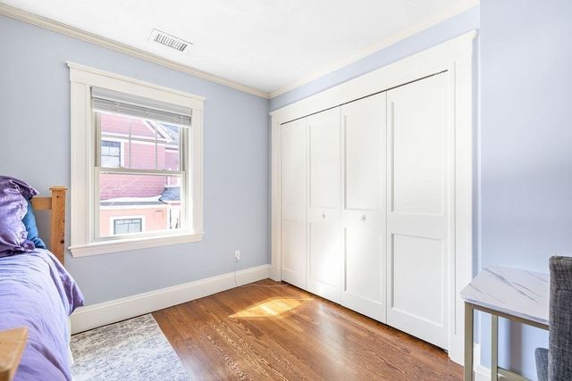 70 Clyde Street 2, Newton, MA 02460