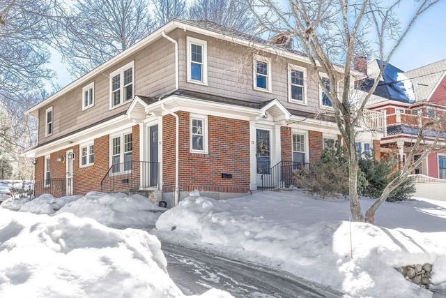 70 Clyde Street 2, Newton, MA 02460