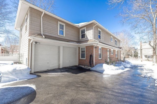 70 Clyde Street 2, Newton, MA 02460