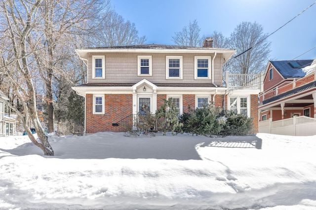 70 Clyde Street 2, Newton, MA 02460