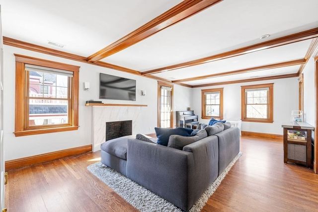 70 Clyde Street 2, Newton, MA 02460