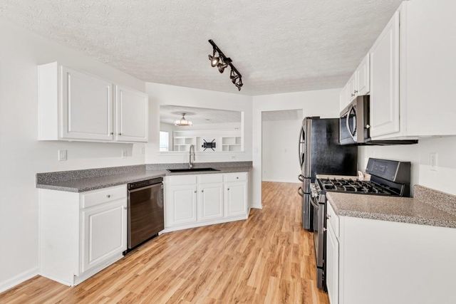 1186 Hawthorn Lane, Grayson, GA 30017