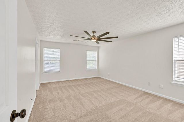 1186 Hawthorn Lane, Grayson, GA 30017