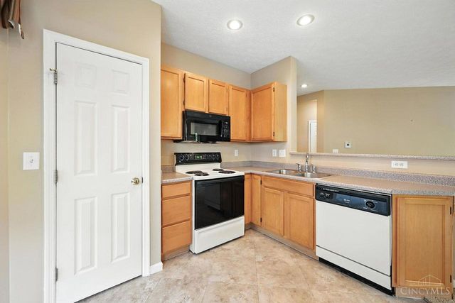 7601 Mansion Circle, Deerfield Twp., OH 45040