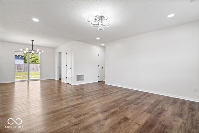 10210 Lone Wolf Drive, Indianapolis, IN 46235