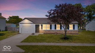 10210 Lone Wolf Drive, Indianapolis, IN 46235