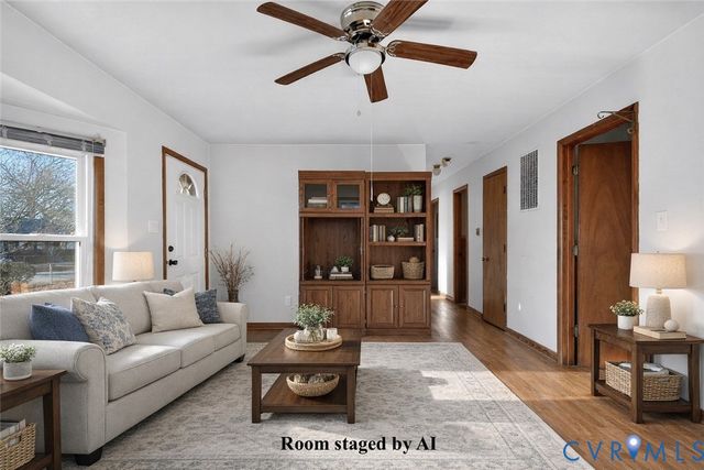 22 S Grove Ave, Highland Springs, VA 23075