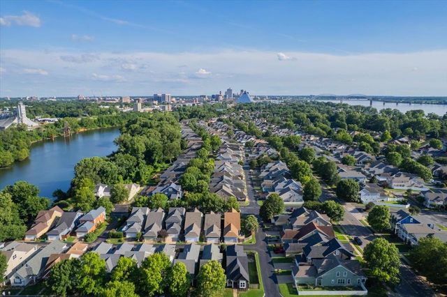 239 ISLAND VILLAGE DR, Memphis, TN 38103