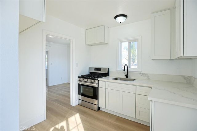 7522 Newcomb, San Bernardino, CA 92410