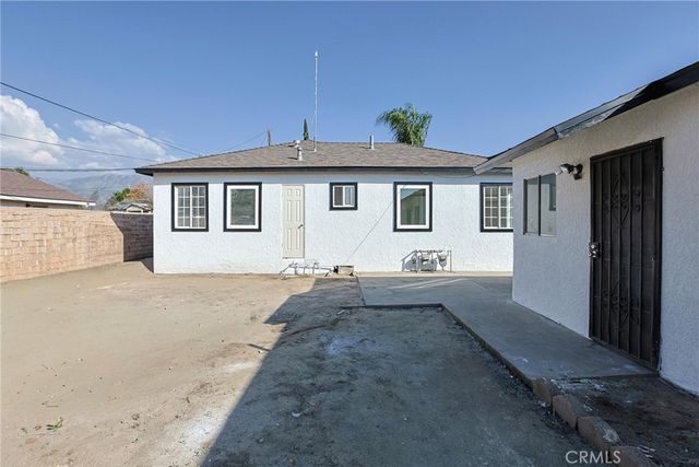 7522 Newcomb, San Bernardino, CA 92410