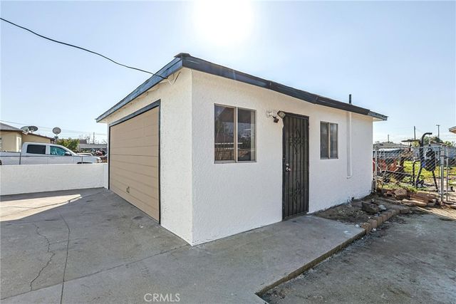 7522 Newcomb, San Bernardino, CA 92410