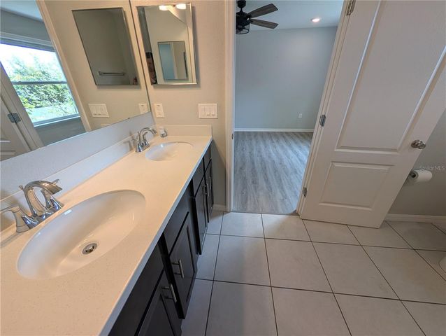 4744 SPATTER DOCK STREET, Tampa, FL 33610