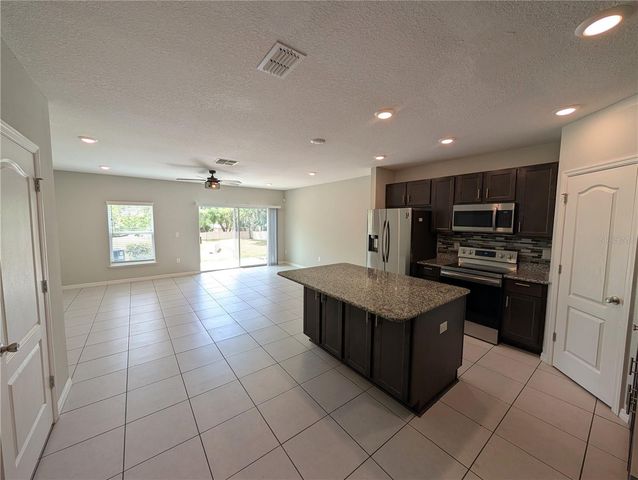 4744 SPATTER DOCK STREET, Tampa, FL 33610