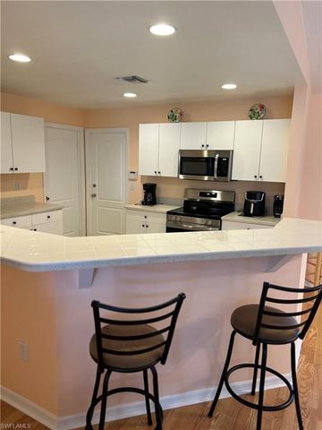 2830 NW 3rd ST, Cape Coral, FL 33993