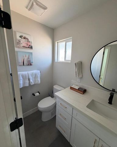 3208 Madison Ave, Carlsbad, CA 92008