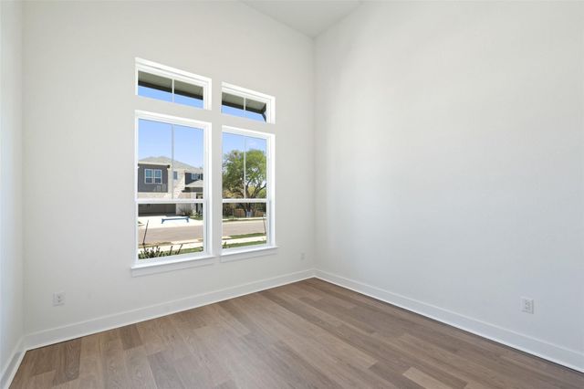 325 San Saba DR, Buda, TX 78610