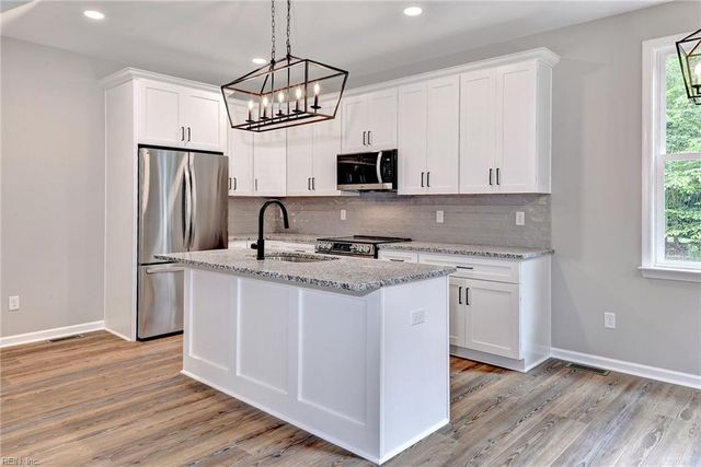 155 Saddletown RD, Williamsburg, VA 23188