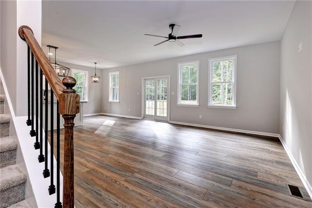 155 Saddletown RD, Williamsburg, VA 23188