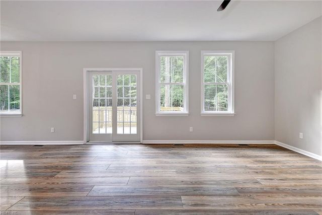 155 Saddletown RD, Williamsburg, VA 23188