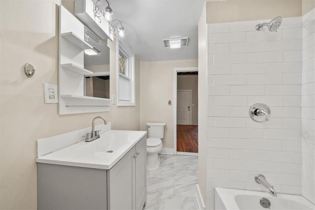 1822 Holly Street, Kansas City, MO 64108