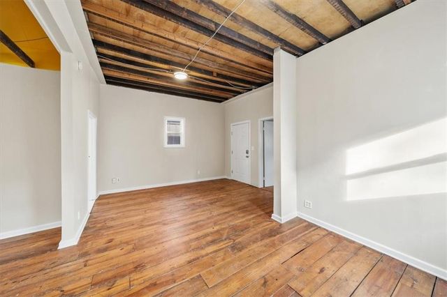 1822 Holly Street, Kansas City, MO 64108