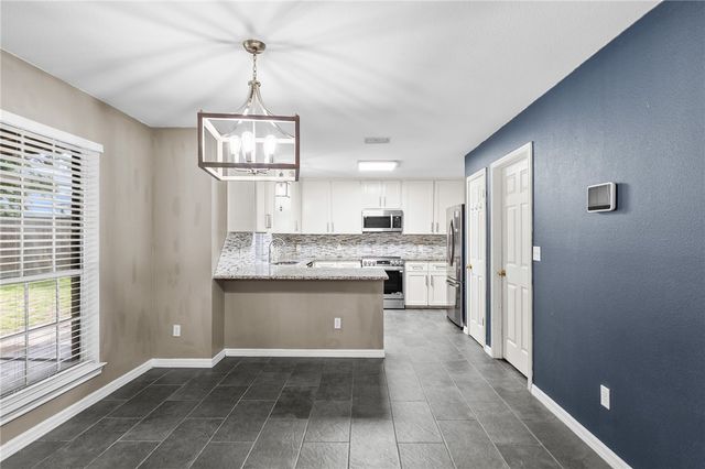 7218 Yaupon Dr, Corpus Christi, TX 78414