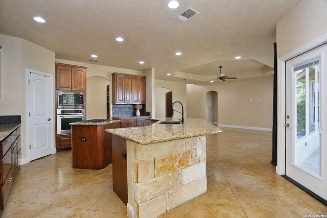 12302 Calvert, Helotes, TX 78023