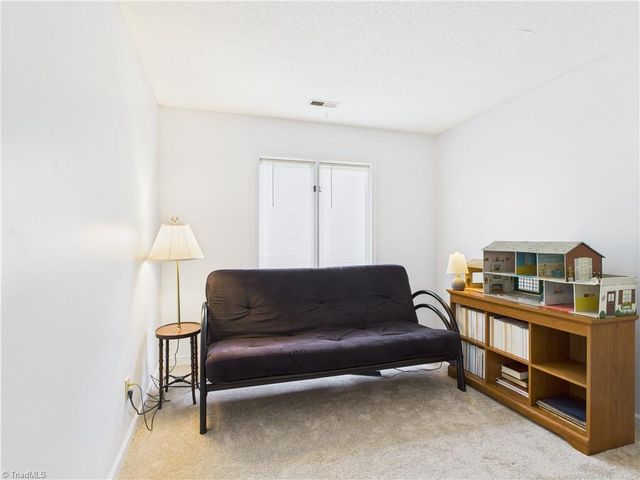 1415 Grantland Place, Greensboro, NC 27410
