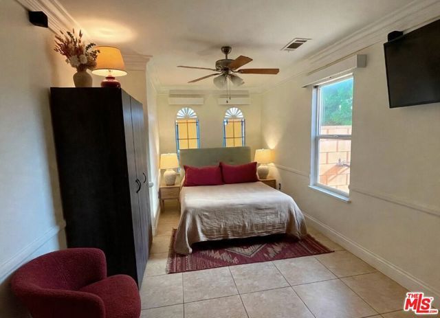 3045 E Newgrove Street, Lancaster, CA 93535