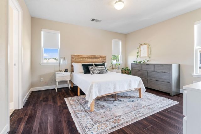 1853 Commons Hill Lane, Houston, TX 77080