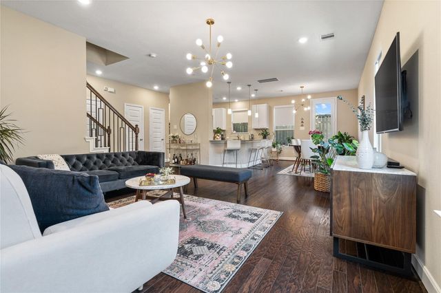 1853 Commons Hill Lane, Houston, TX 77080