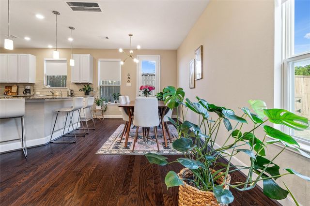 1853 Commons Hill Lane, Houston, TX 77080