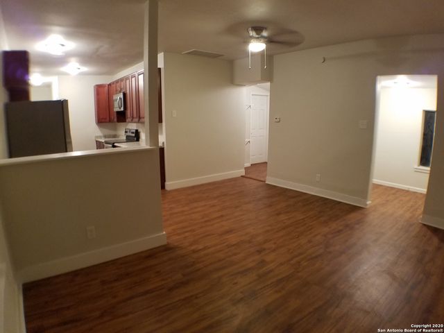 5019 HEMPHILL DR, San Antonio, TX 78228