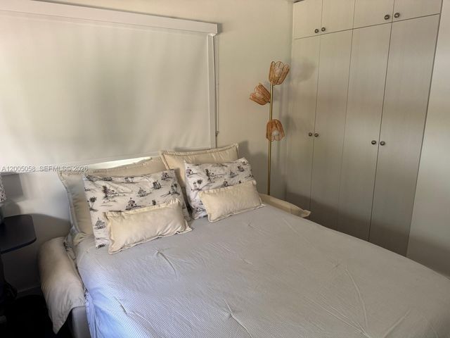 2911 Monroe St 0, Hollywood, FL 33020