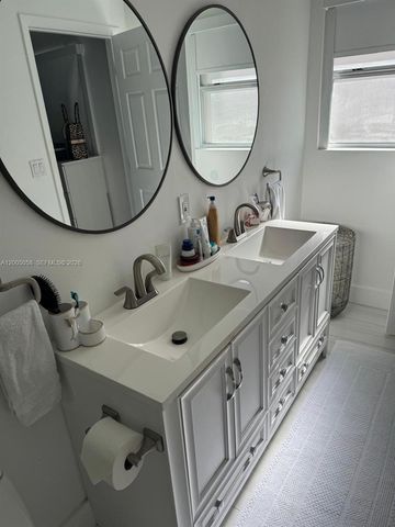 2911 Monroe St 0, Hollywood, FL 33020