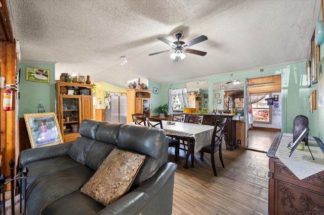 2135 County Road 0025, Corsicana, TX 75110