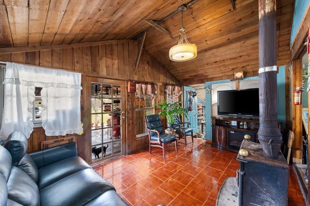 2135 County Road 0025, Corsicana, TX 75110