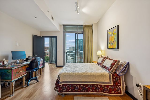 900 20th Ave S Apt 711, Nashville, TN 37212