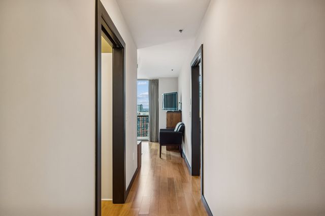 900 20th Ave S Apt 711, Nashville, TN 37212