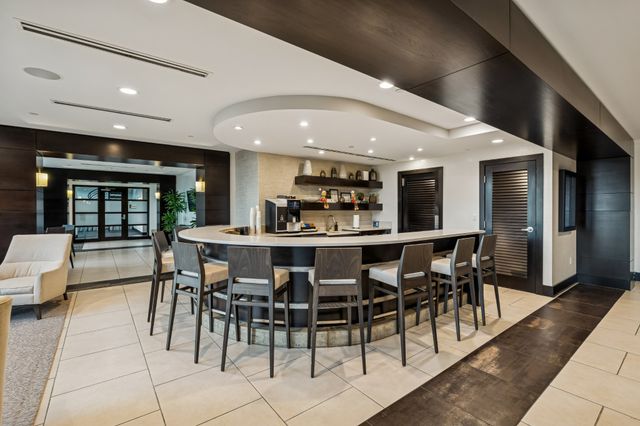 900 20th Ave S Apt 711, Nashville, TN 37212