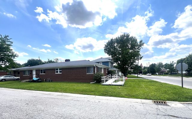 2201 Main Street, Beech Grove, IN 46107
