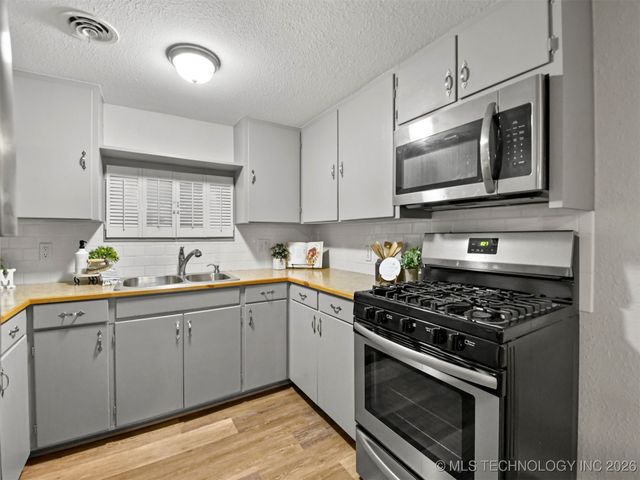 1415 Holt Street, Ardmore, OK 73401