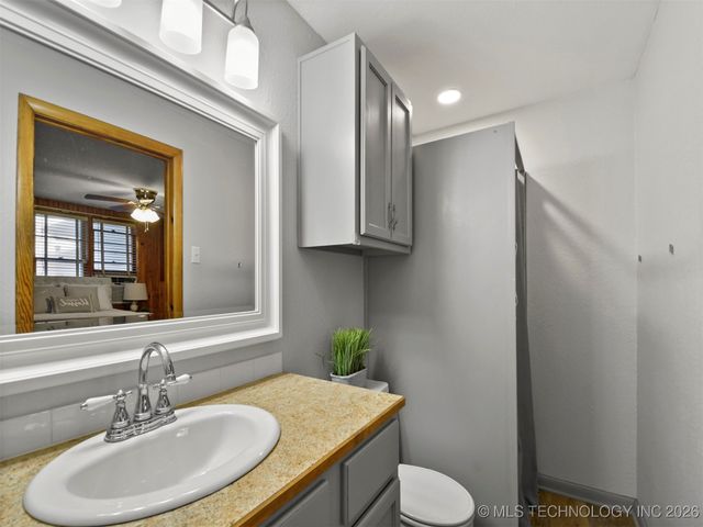 1415 Holt Street, Ardmore, OK 73401