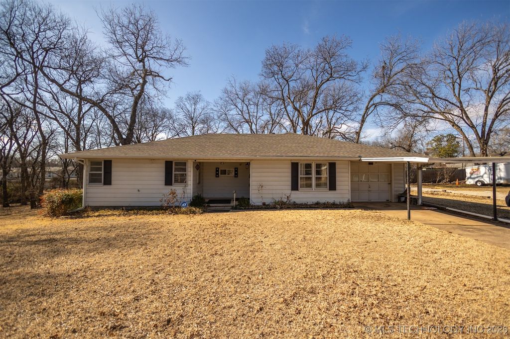 1415 Holt Street, Ardmore, OK 73401