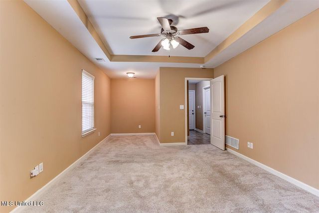 905 Fairway Pointe Cove, Hernando, MS 38632