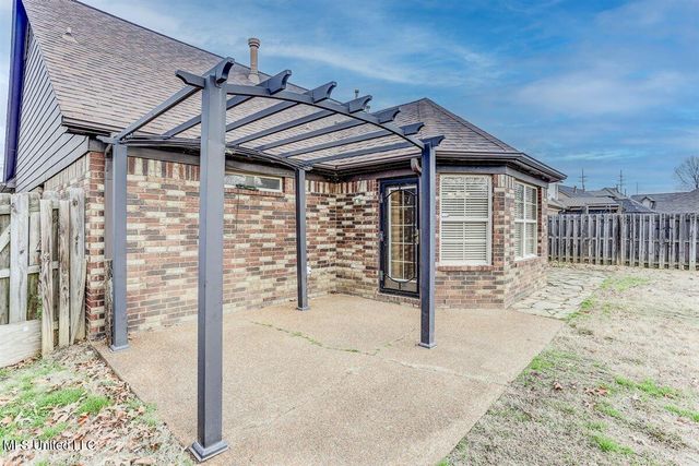 905 Fairway Pointe Cove, Hernando, MS 38632