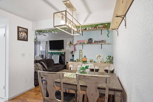 613 Laurel Ave, Modesto, CA 95351