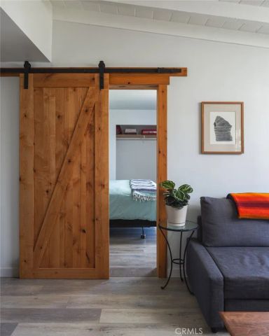 2097 Maple, Costa Mesa, CA 92627